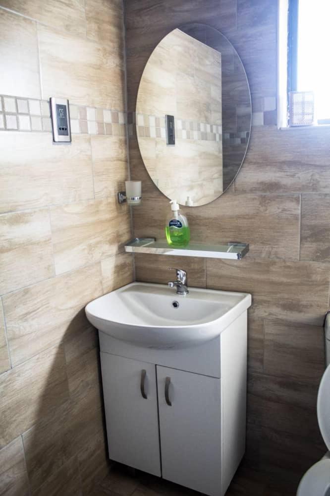 Nata Etang Guesthouse מראה חיצוני תמונה